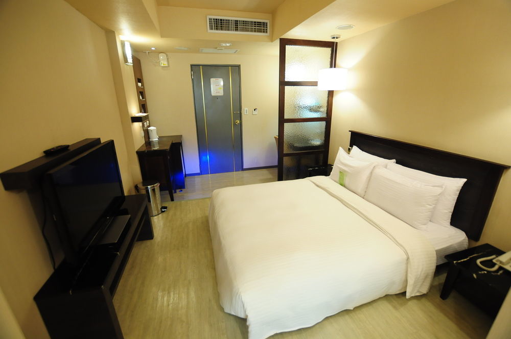 Kindness Hotel Shinkuchan Гаосюн Экстерьер фото