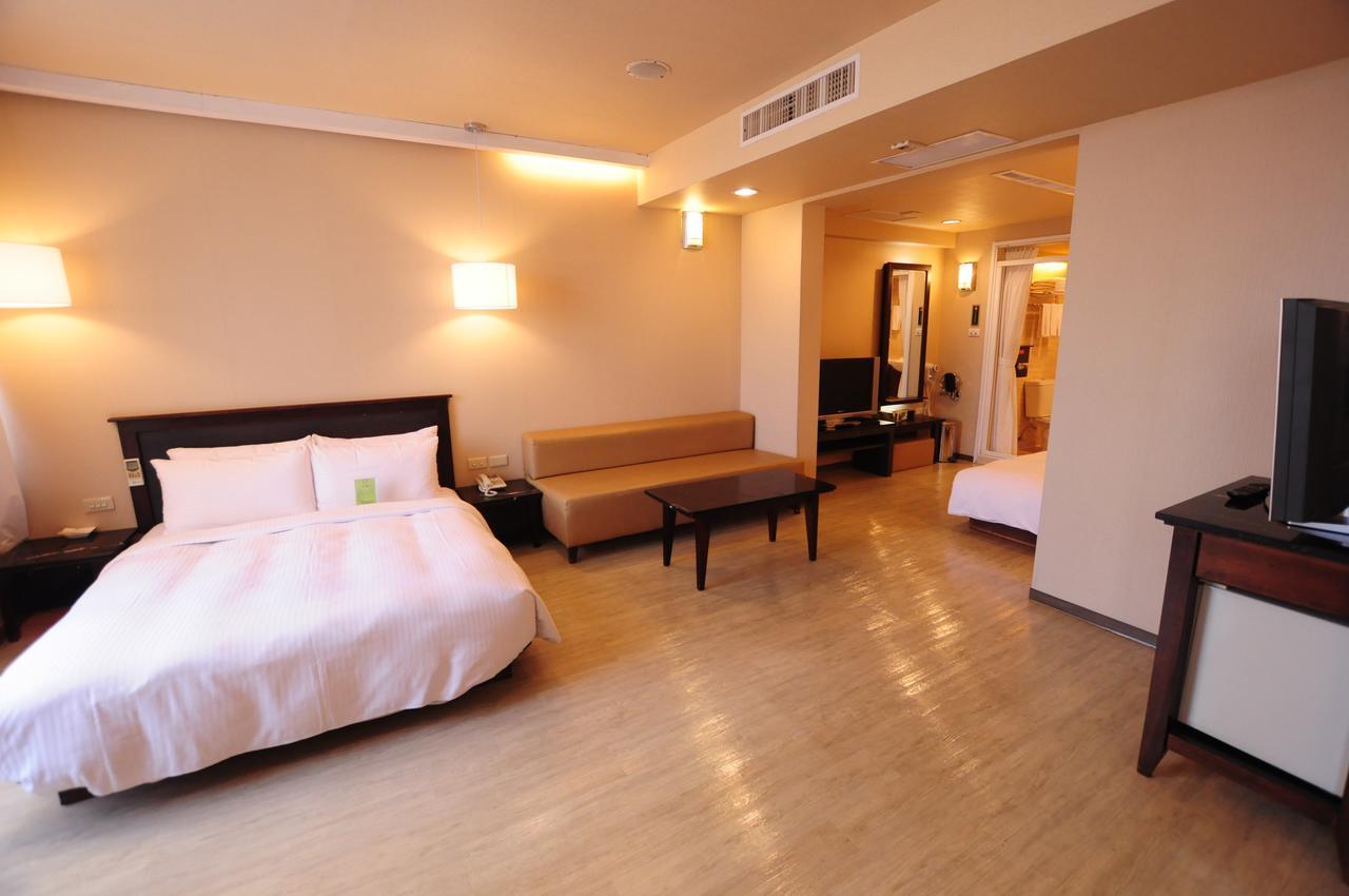 Kindness Hotel Shinkuchan Гаосюн Экстерьер фото