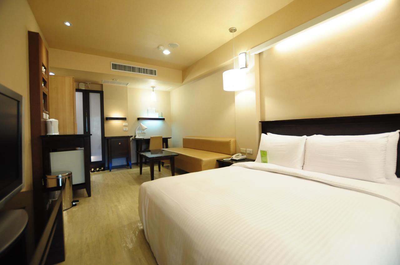 Kindness Hotel Shinkuchan Гаосюн Экстерьер фото